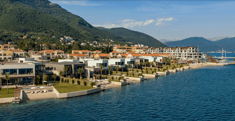 Residence — Herceg Novi