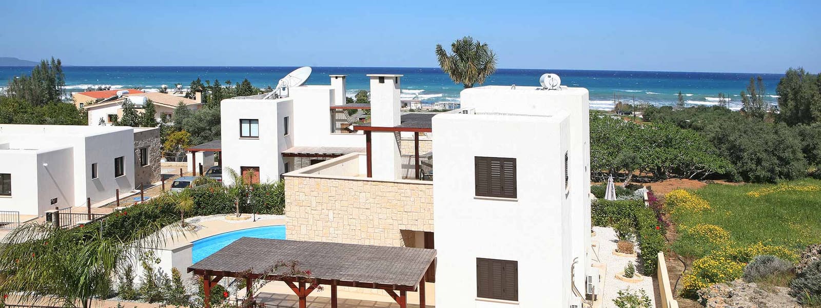 Residence — Argaka